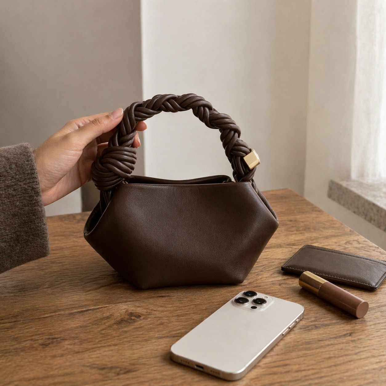 Braided Mini Bag – ruskea