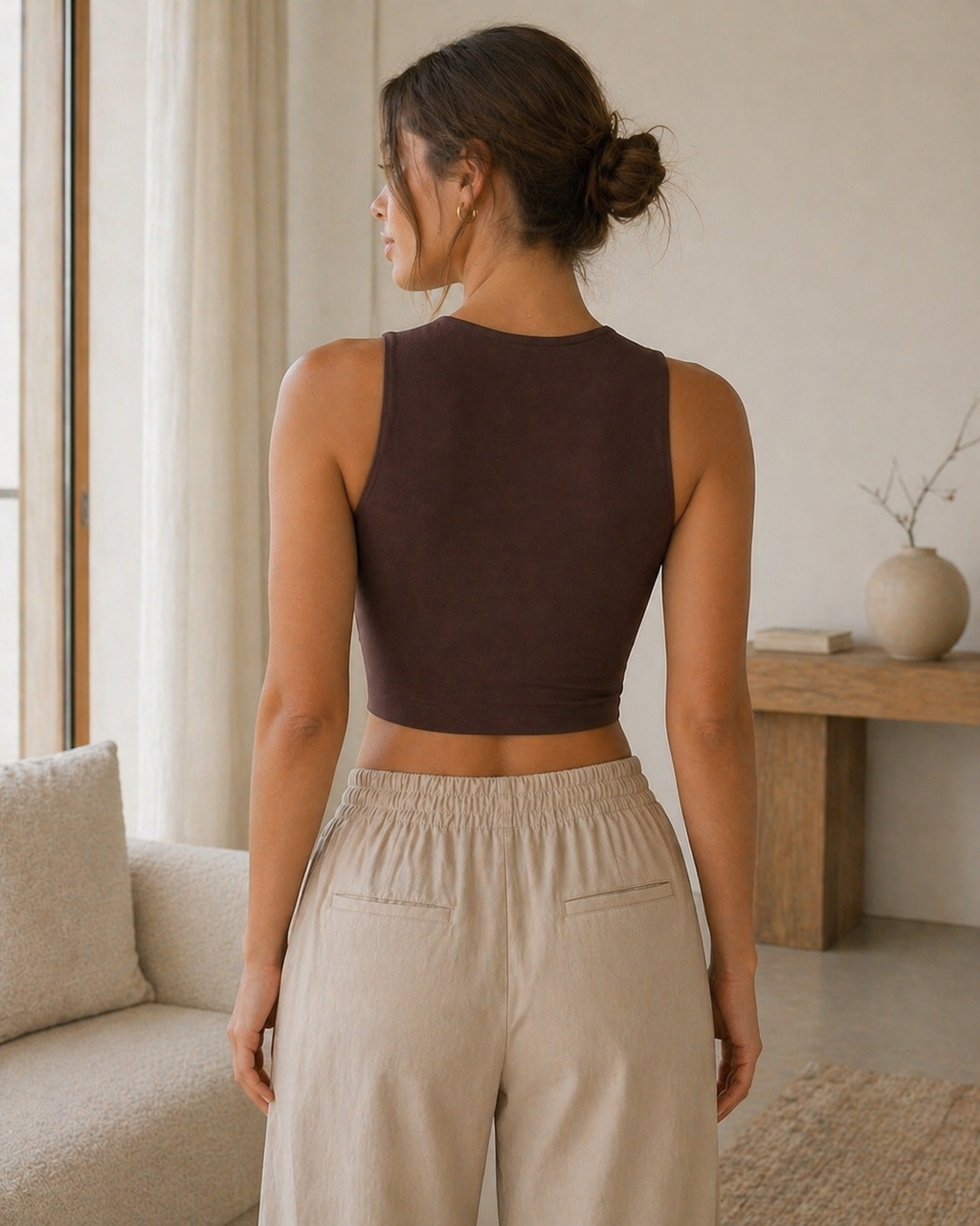 Sculpt High-Neck Crop Top