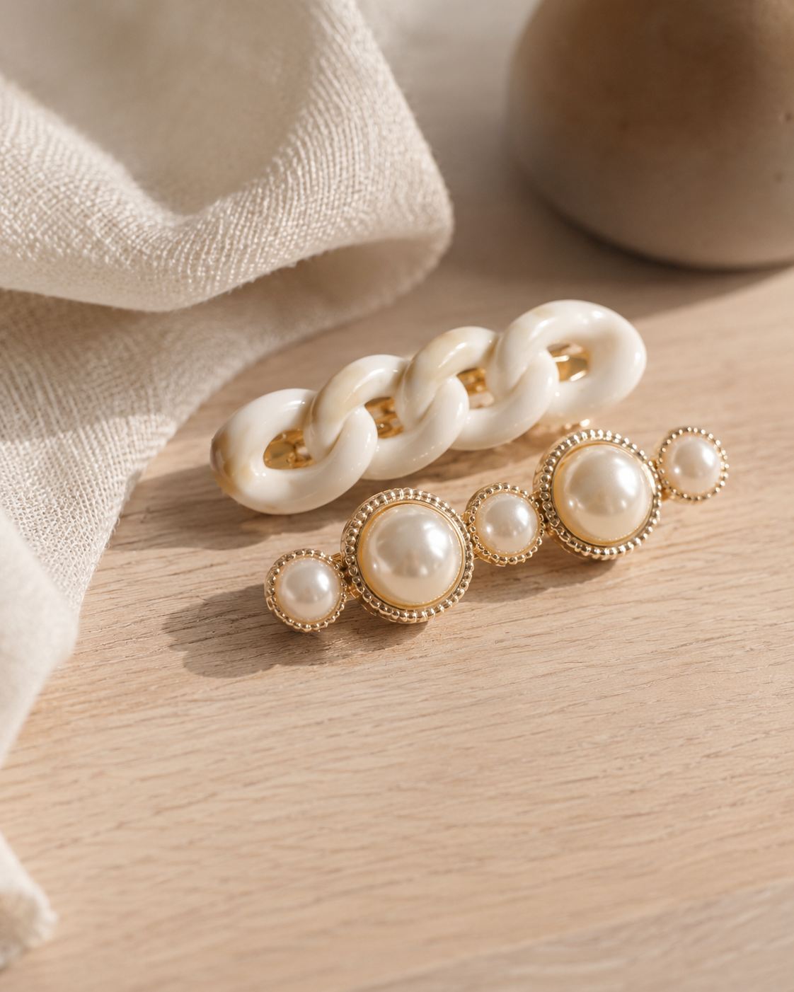 Pearl & Chain Hair Clip Set 🤍
