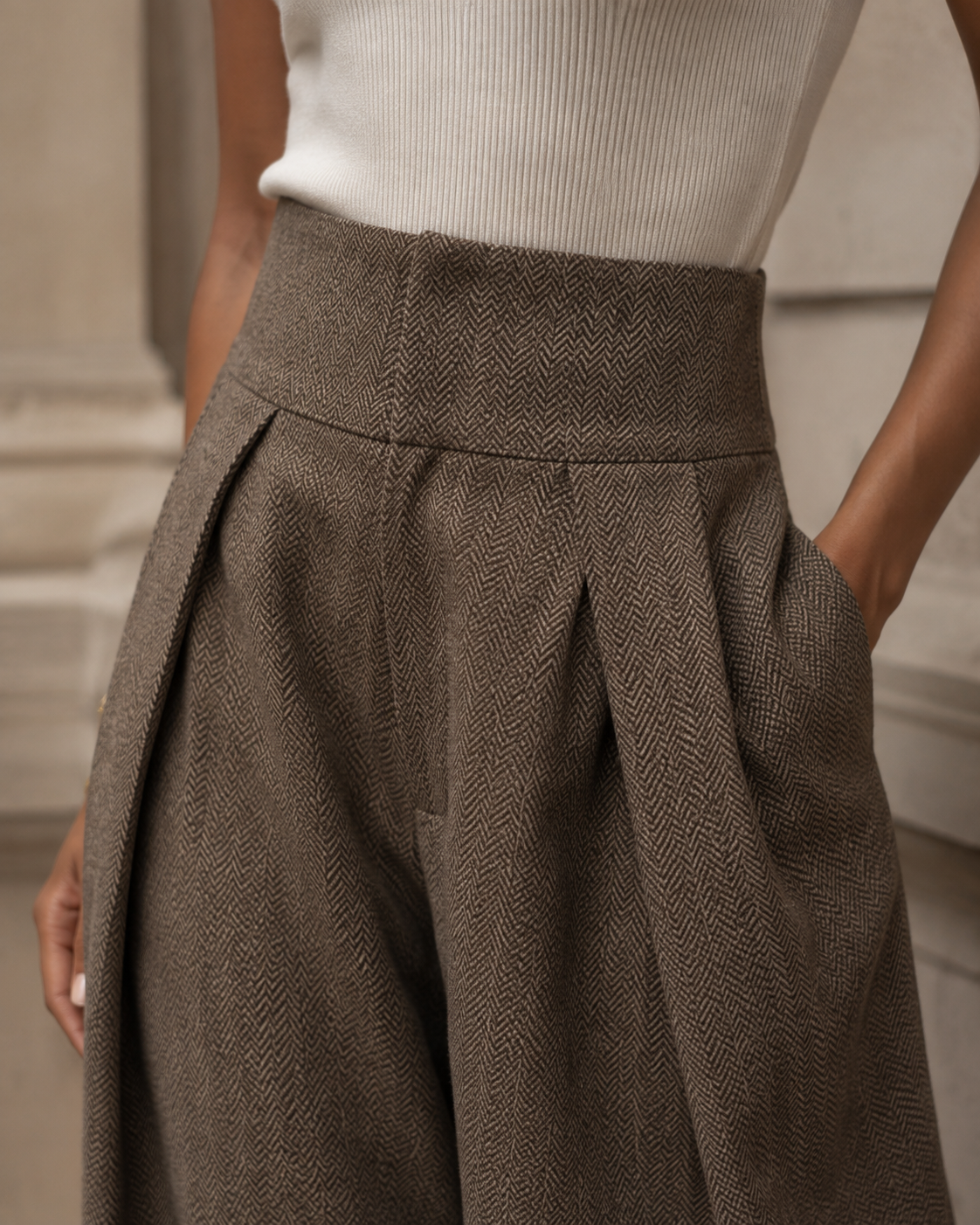 Copenhagen Herringbone Wide-Leg Trousers – Brown