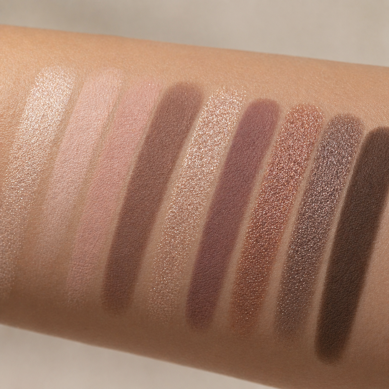 Mauve Mood Eyeshadow Palette