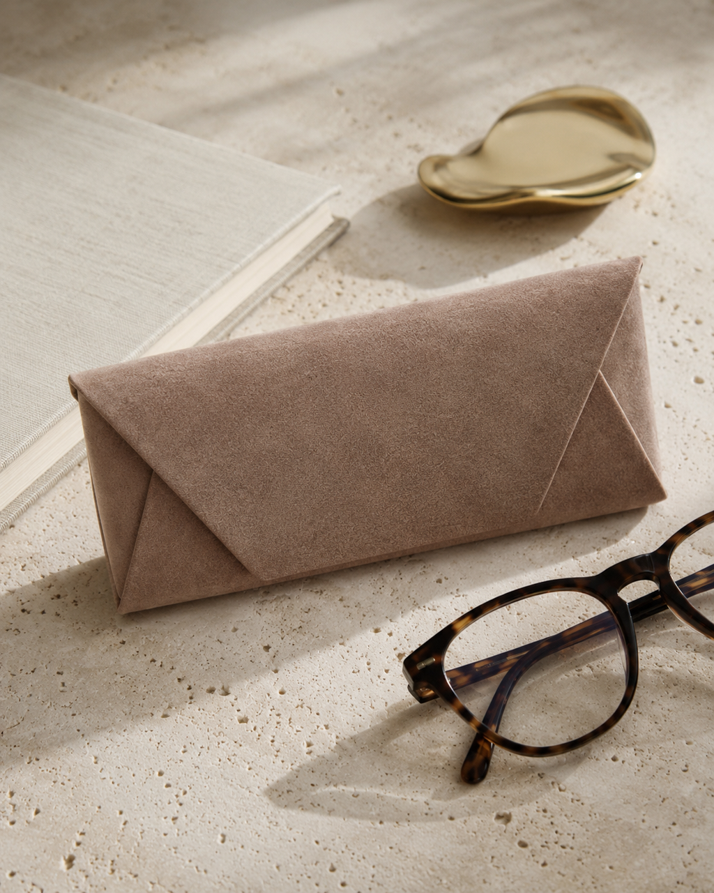 Copenhagen Fold Glasses Case – Mocha