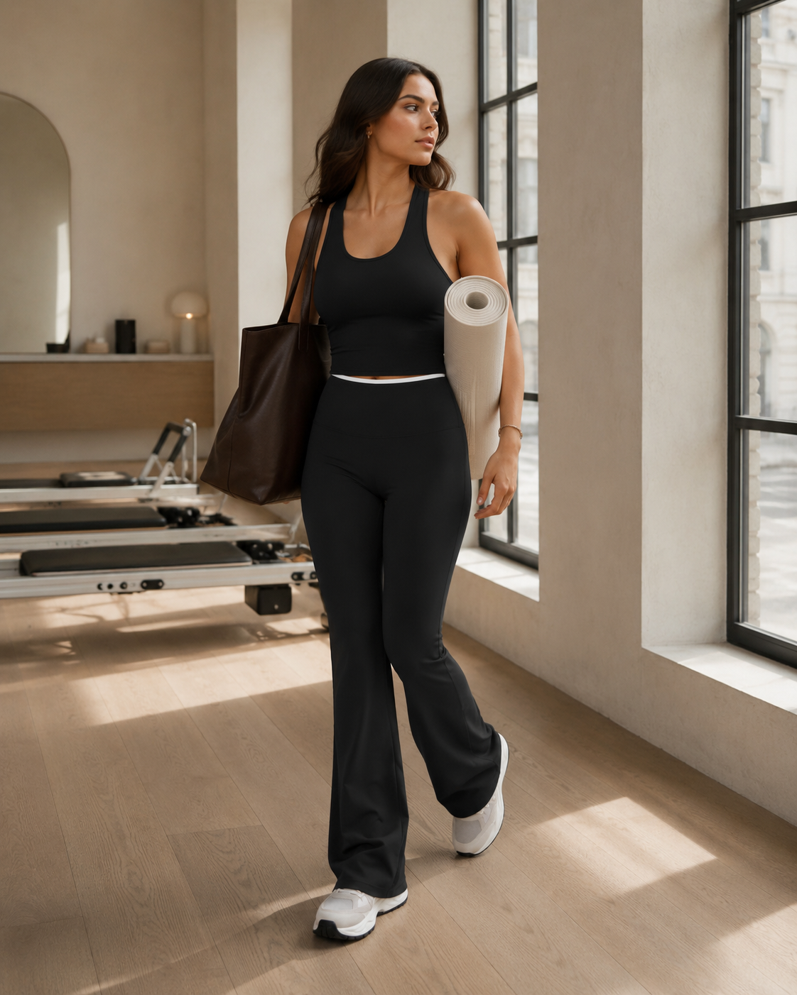 Sculpt Flare Pants – Black
