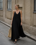 Amelie Maxi Dress – Black