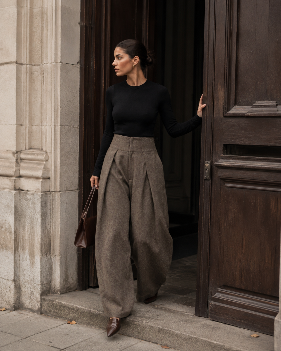 Copenhagen Herringbone Wide-Leg Trousers – Brown