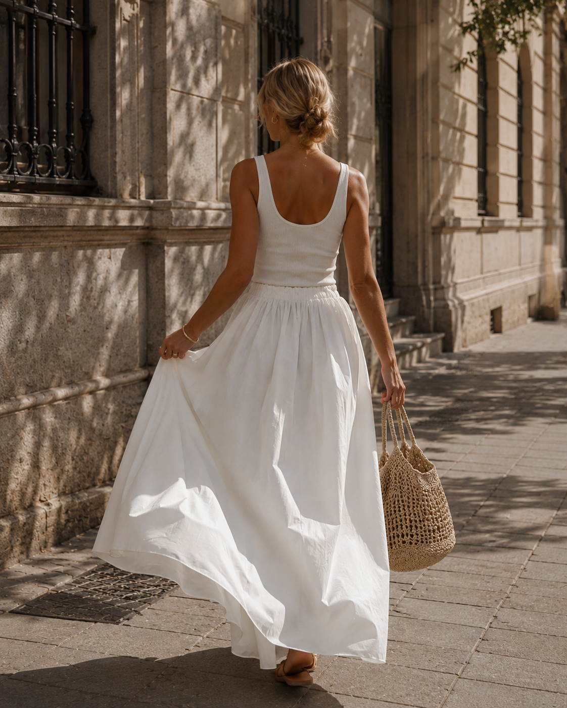 Valkoinen Flow Maxi Skirt
